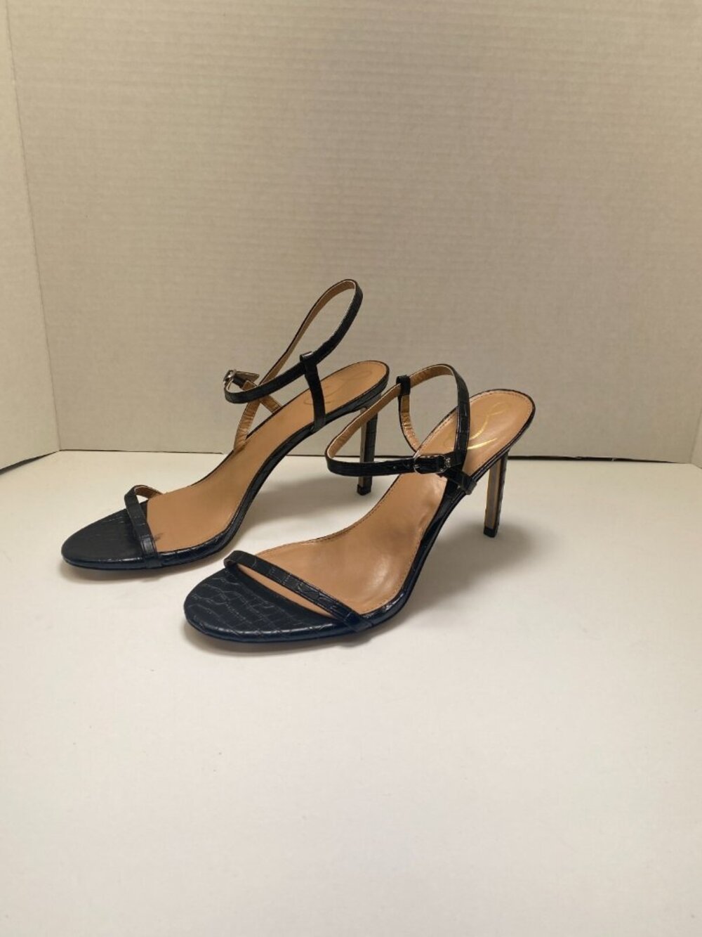 Sam Edelman Women's Black Doran Croc Strap Heel sz 9.5